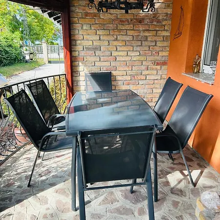 Apartman Balaton View 30 M From *