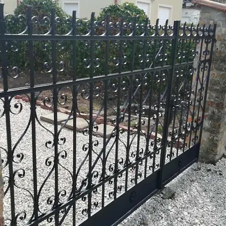 Apartman Balaton View 30 M From *